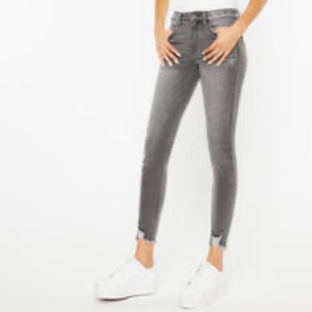 KANCAN Leo High Rise Ankle Skinny Jeans Raw Hem Light Gray Women’s Size 7/27